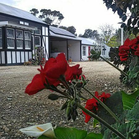 The Estate Koroit Boutique Hotel Exteriör bild